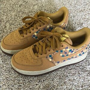 Nike N7 Sneakers 5.5 Men’s